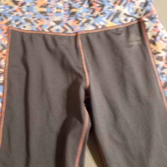 FREE! Rbx Performance leggings - Picture 5 of 7